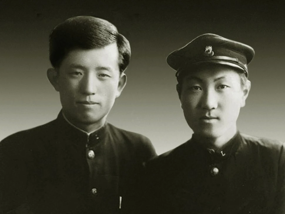 윤동주와 후배 정병욱